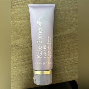 Kate Somerville Goat Milk Moisturizing Cleanser